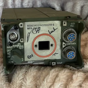 SINCGARS ASIP RT-1523 USGI Replica Radio ("This is a functional Bluetooth replica built inside a real demilled shell with no radio transmission capabilities.")